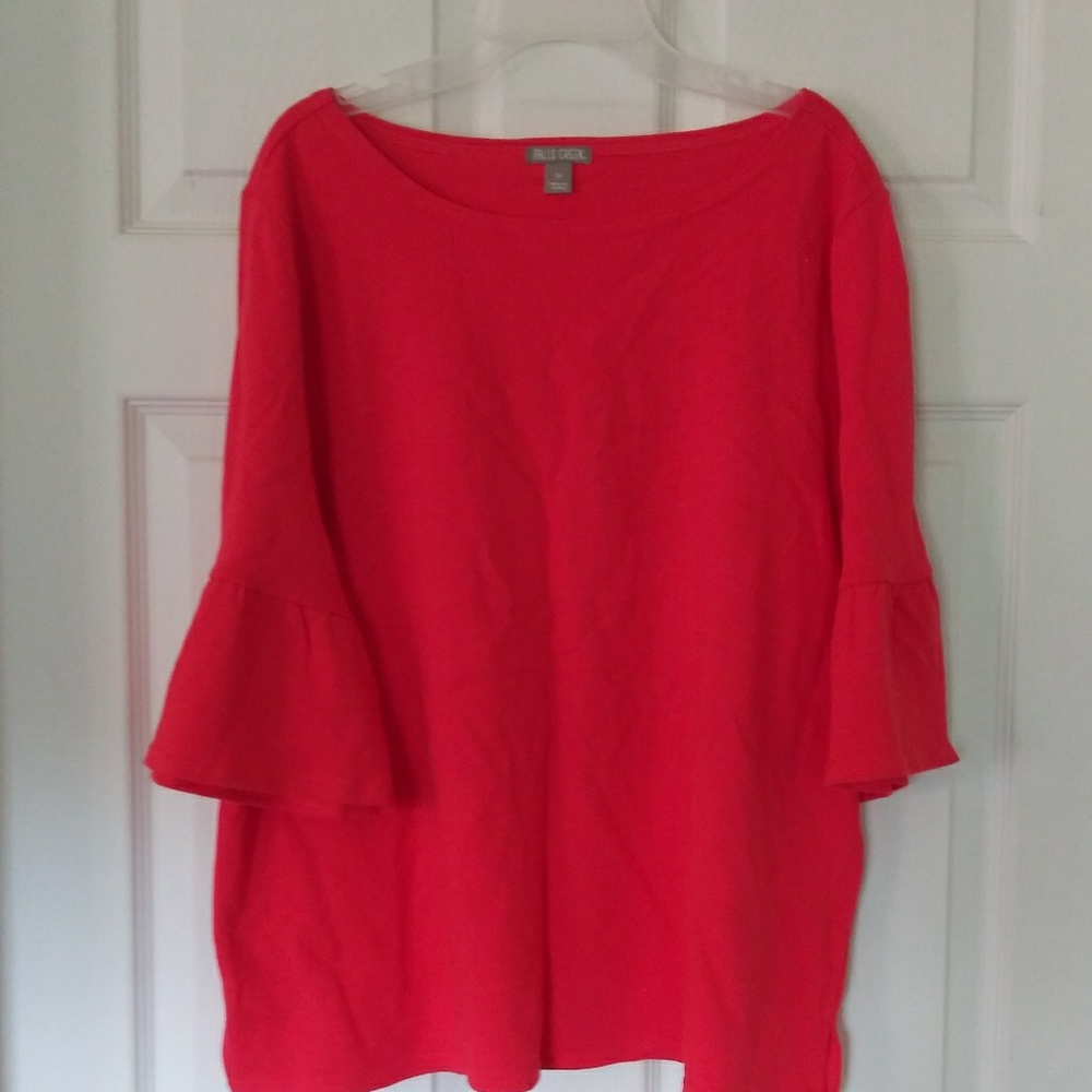 Womens coral 3/4 sleeve w/ ruffles & detailed hem.